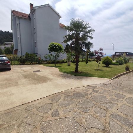 Apartments Three Охрид Екстер'єр фото